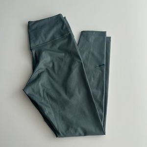 Nike dry fit leggings sage green